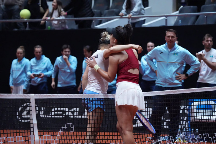 Юлия Путинцева и Бьянка Андрееску