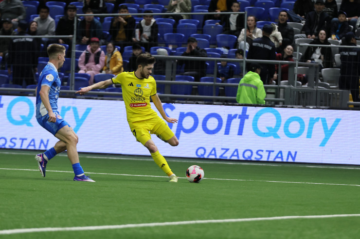 Динмухамед Караман в матче