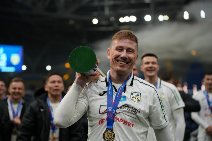 Александр Марочкин с Суперкубком Казахстана