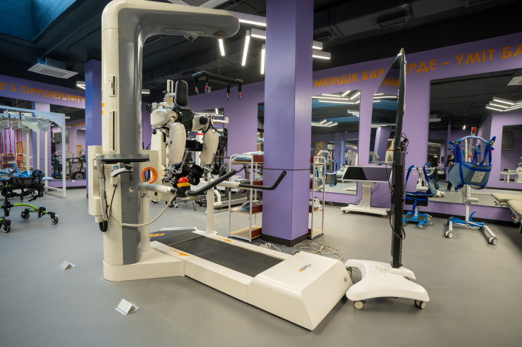 Уникальный центр инклюзивного спорта построили в Астане